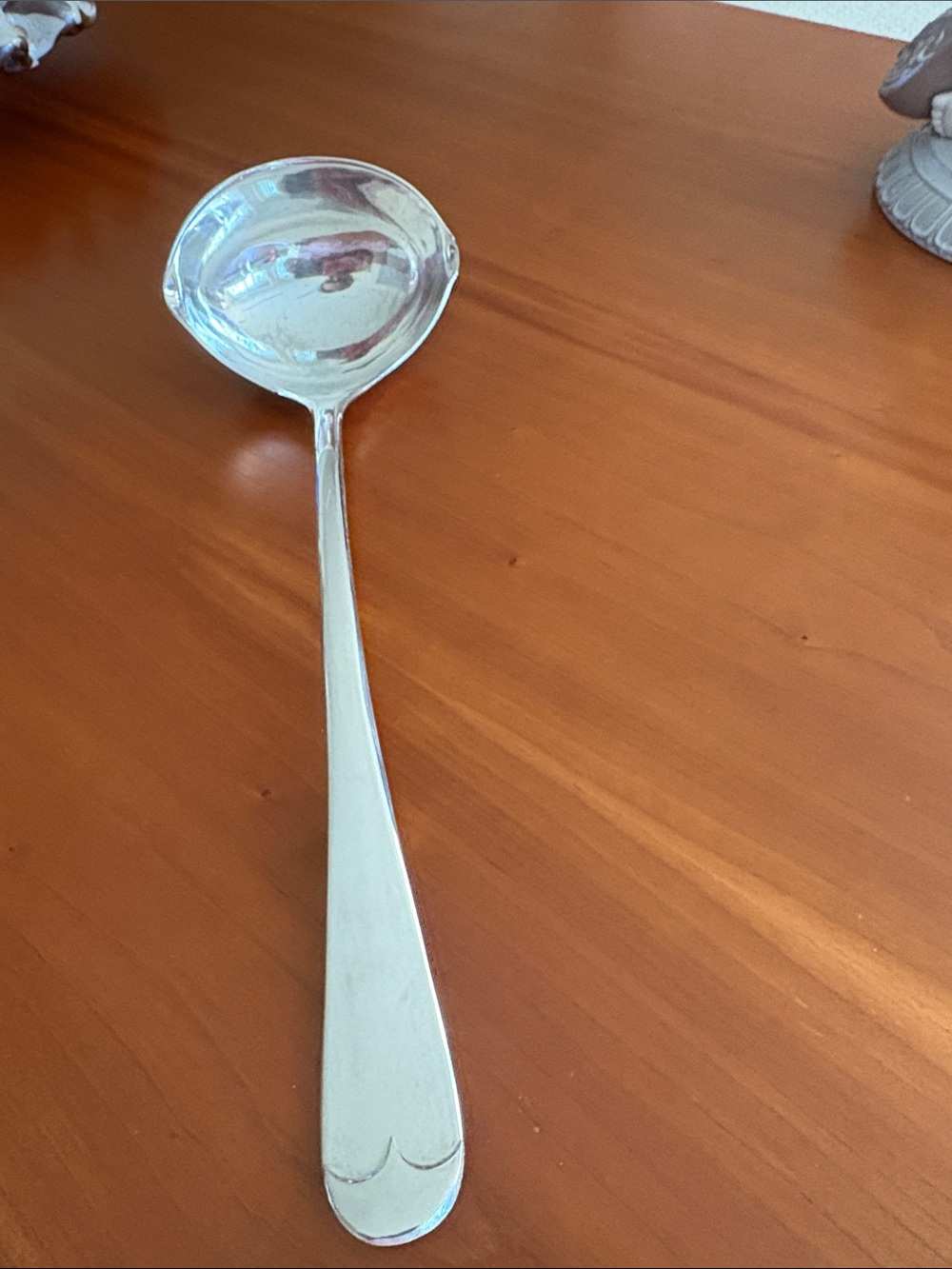Leonard Silver plated  13” Serving Ladle with two spoutes.